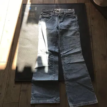 Tommyhilfiger 부츠컷 데님 라이트 블루 사이즈 2