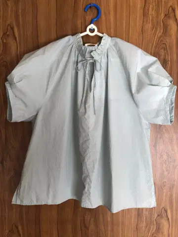 새상품급 [ Ballsey ] 보르지 민트 반팔 블라우스 36 사이즈