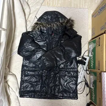 y2k 퍼 다운 그런지 archive 짧은 기장 광택 블랙