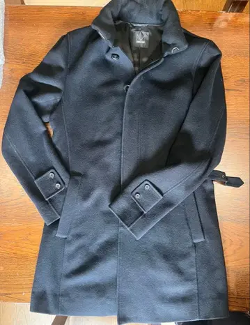 DKNY 블랙 울 코트