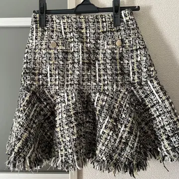 릴리 브라운 트위드 프린지 미니 스커트