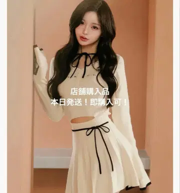 darich 허리 오픈 리본 디자인 니트 미니 원피스