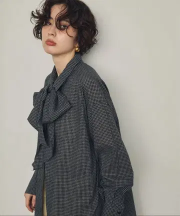 trush 체크 무늬 긴팔 셔츠 블랙 화이트