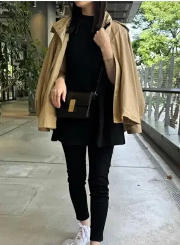 Emma Taylor 3WAY 플레어 마운틴 후드티