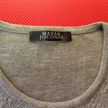 MADAM JOCONDE 비즈 장식 그레이 긴팔 니트 (새상품급)