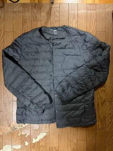 유니클로 울트라 라이트 다운 컴팩트 자켓 다크 그레이 M