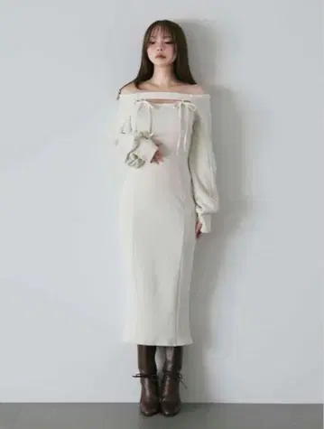 andmary Bebe ribbon dress