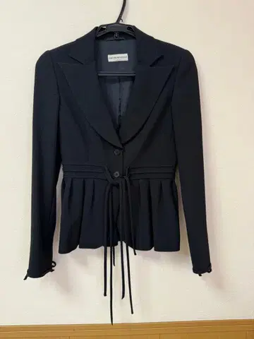 EMPORIO ARMANI 셋업 자켓+스커트