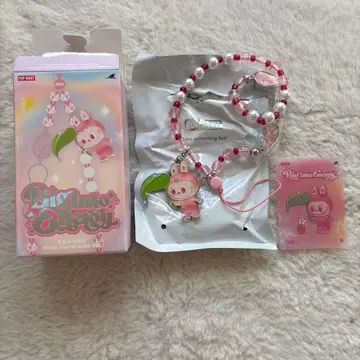 POPMART 러브브 Big into Energy 폰참 LOVE