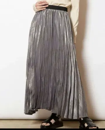 오즈모시스 프린트 플리츠 스커트