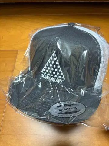 love ear art 메쉬 캡 새상품 팬더 개인전 러브이어아트