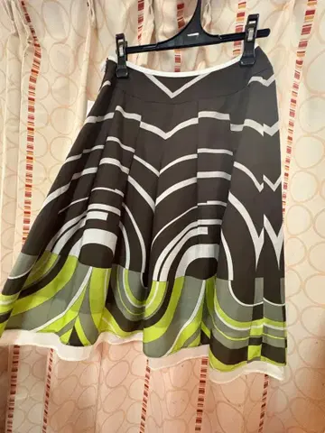 기하학 패턴 플레어 스커트 브라운 그린