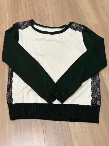 [ 새상품급 ] 스콧 클럽 Grandtable 니트 스웨터