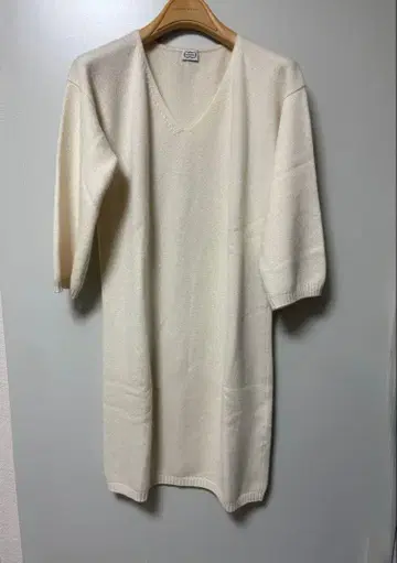 새상품 아뇨나 AGNONA 이탈리아제 캐시미어 니트 원피스 화이트