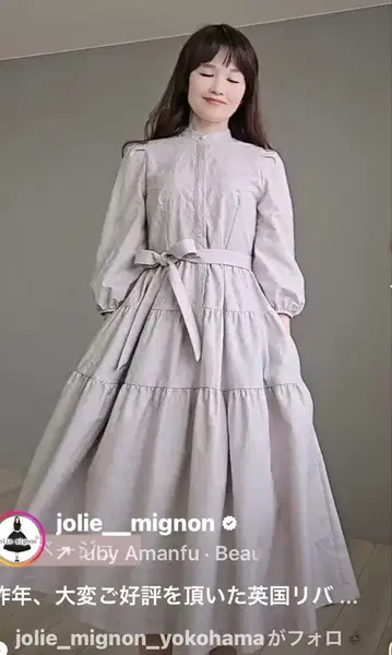 졸리 미뇽 자카드 직물 꽃무늬 칠부 소매 택 포함