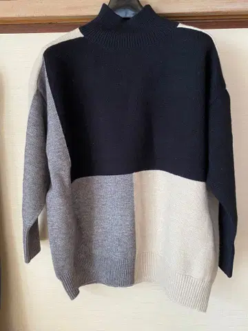 koibitomisaki 긴팔 니트 스웨터