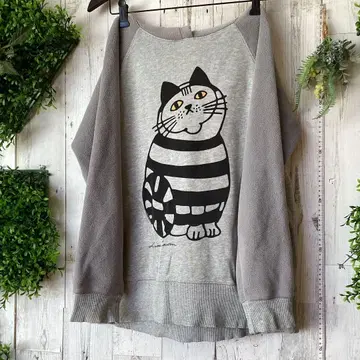 평평하게 놓음 가슴 너비 49 소매 폭 20