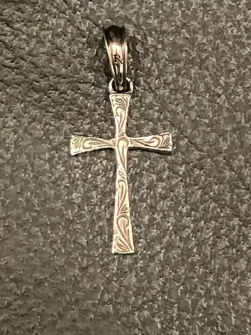 ANTIDOTE BUYERS CLUB/크로스 펜던트