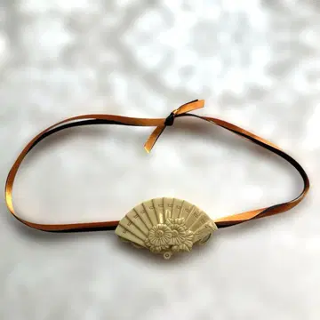 앤티크 주얼리 초커 펜던트 헤드 아이보리 부채 x 국화