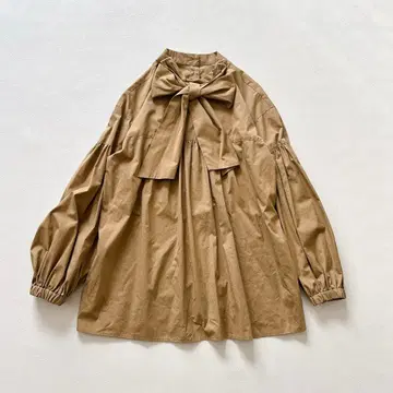 #NEWANS 해시뉴앙스 빅 리본 개더 블라우스 베이지