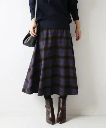 새상품급 스픽앤스팬 울 캐시미어 체크 롱 스커트 36