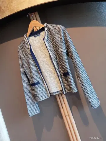 새상품급!! CECIL DAY'S 노카라 자켓