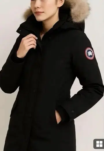 CANADA GOOSE 블랙 다운 자켓 켄싱턴 S 사이즈