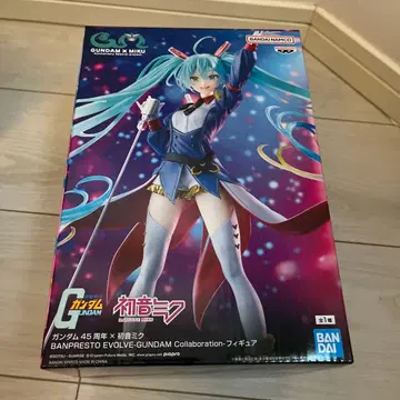 하츠네 미쿠 GUNDAM 콜라보 피규어