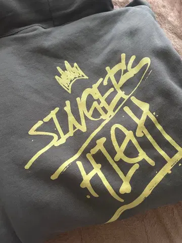 [ L 사이즈 ] 싱어즈 하이 후드티