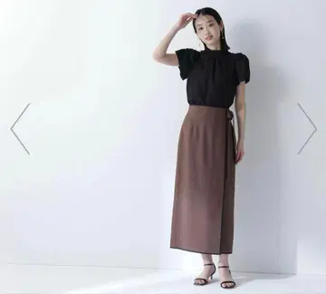 택 포함 새상품 내추럴 뷰티 베이직 바이컬러 랩 내로우 스커트