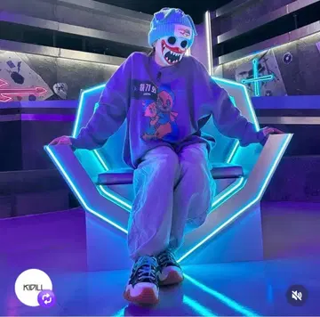 kidill 21aw 라메 니트 하귀와 착용