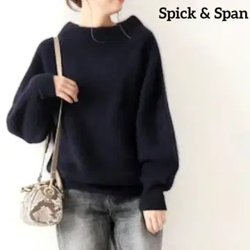 컨디션 최상 스픽&스팬 FURMIX 아제 풀오버 복슬복슬 스웨터