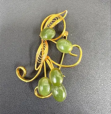 빈티지풍 그린 색석 브로치