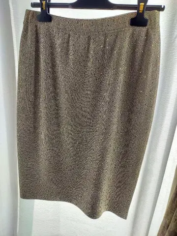 새상품급 세인트 존 이브닝 스팽글 스커트