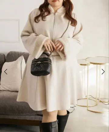 CLETTTE 퍼 달린 지퍼 후드티 & 스커트 세트