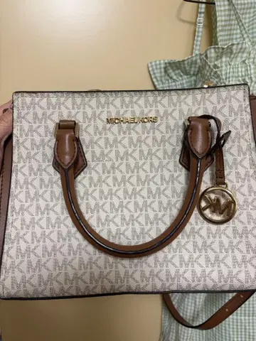 마이클코어스 숄더백