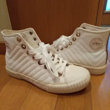 EDWIN 화이트 하이컷 스니커즈 24cm