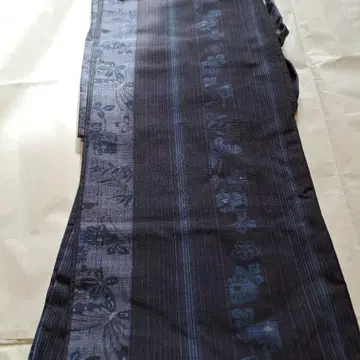 다크 블루 꽃무늬 스트라이프  기모노