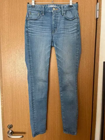 MOUSSY 라이트 블루 스키니 데님 26