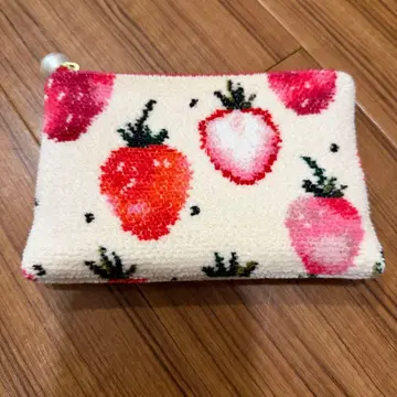 페이러 스트로베리 도트 티슈 파우치