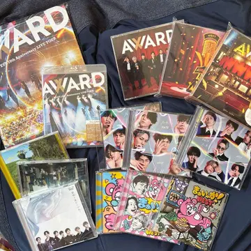 WEST. CD+Blu-ray 묶음 판매