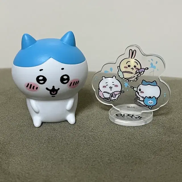 치이카와 먼작귀 소프비 피규어 1탄 하치와레 가르마 + 아크릴스탠드