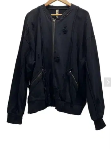 KOOI 데미지 지퍼 맨투맨