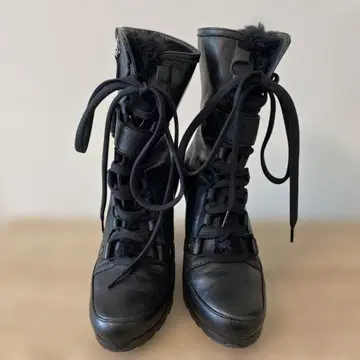 가죽 블랙 힐 부츠 퍼 포함