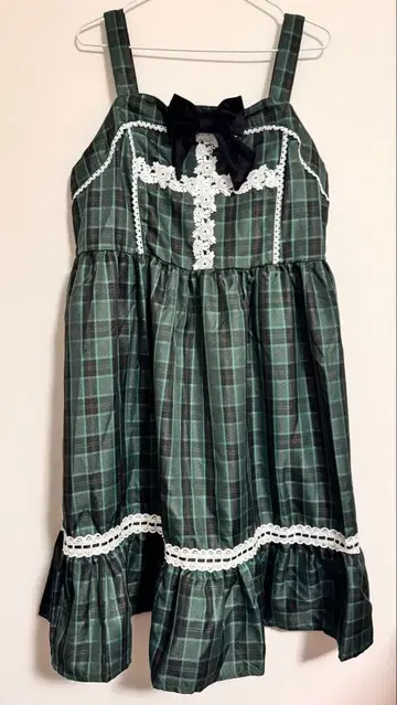 아이노 에리 x 시마무라 4L 샬롯의 수요일 그린 오버롤 스커트 그린