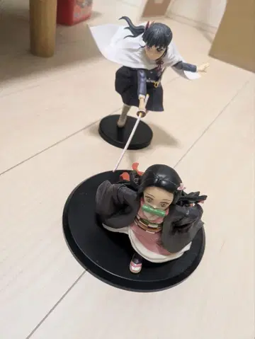 카나오와 네즈코 피규어 세트