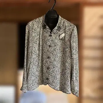 꽃무늬 긴팔 셔츠 결혼식 경사