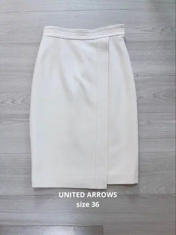 UNITED ARROWS 타이트 스커트 사이즈 36