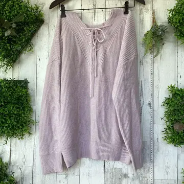 평평하게 놓음 가슴 너비 65 소매 폭 22