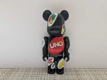 UNO Bearbrick 100%